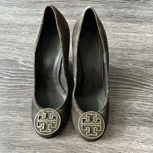 Tory Burch chocolate brown Suede Wedges 9